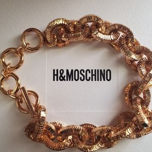 H&M x Moschino Gold Plated Chunky Necklace